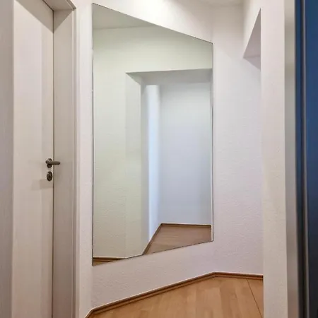 아파트 Ferien-monteurwohnung *